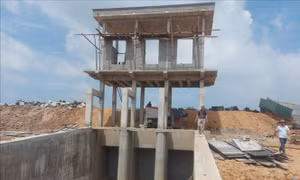 Hà Nội: Cống dưới đê tiềm ẩn nhiều nguy cơ
