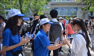 Đồng hành cùng sĩ tử trong mùa thi