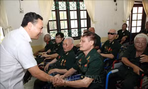 Ngôi nhà ấm áp của thương, bệnh binh