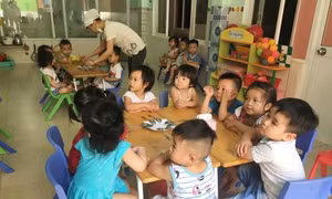 Sắp xếp, tổ chức lại các cơ sở giáo dục mầm non, phổ thông phải tạo thuận lợi cho học sinh