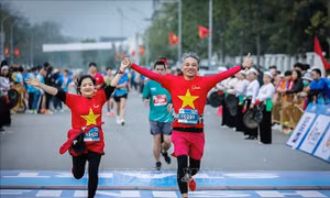 Giải chạy Hòa Bình Marathon 2024 góp phần quảng bá lịch sử, văn hóa, du lịch