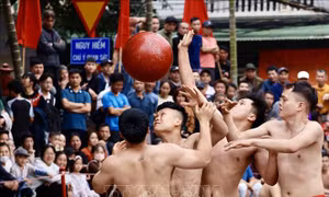 Sống lại tinh thần thượng võ tại Hội vật cầu Thúy Lĩnh