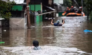 Lũ lụt nghiêm trọng khiến 5 người thiệt mạng ở thủ đô Jakarta, Indonesia