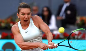 Simona Halep trở thành tay vợt nữ Romania đầu tiên lọt vào chung kết Wimbledon
