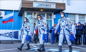 Đoàn làm phim Nga trở về Trái Đất sau 12 ngày ghi hình trên ISS   