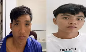 Khởi tối, tạm giam 2 đối tượng tàng trữ, sử dụng trái phép vũ khí quân dụng