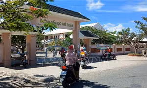 Ngày mới trên xã biển Thới Thuận (Bến Tre) anh hùng