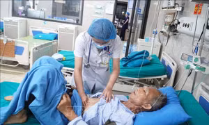 Cứu sống bệnh nhân bị phản vệ nguy kịch với 'Thuốc đông y gia truyền'