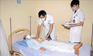 Nâng cao chất lượng khám, chữa bệnh cho nhân dân vùng biên giới