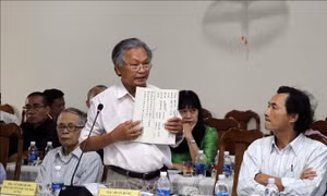 Thư tịch cổ và văn khắc Hán Nôm Ngũ Hành Sơn