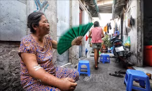 Oi nóng bủa vây xóm trọ nghèo