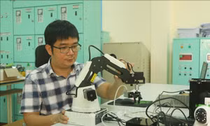 Con đường khoa học của Giáo sư được phong hàm ở tuổi 40