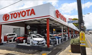 Toyota giữ vững ngôi vị hãng xe bán chạy nhất thế giới hai năm liên tiếp