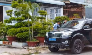 Bắt tạm giam Phó giám đốc Văn phòng đăng ký đất đai chi nhánh quận Bình Thủy, Cần Thơ