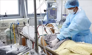 Hai bệnh nhân nguy kịch vì cúm A/H1N1, các chuyên gia khuyến cáo phòng tránh