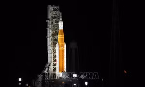 NASA lùi kế hoạch trở lại Mặt Trăng vì lý do kỹ thuật