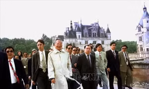 Nguyên Chủ tịch nước Lê Đức Anh - một vị lãnh đạo có tầm nhìn xa, trông rộng