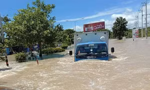 32 người thiệt mạng, hàng chục nghìn người phải sơ tán do mưa lũ tại Thái Lan