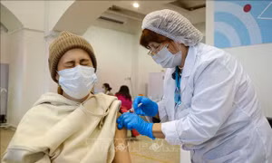 Nga thiết lập giai đoạn chuyển tiếp để tiêm phòng vaccine