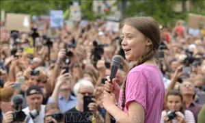 Nữ sinh Greta Thunberg đoạt giải thưởng hòa bình quốc tế dành cho trẻ em