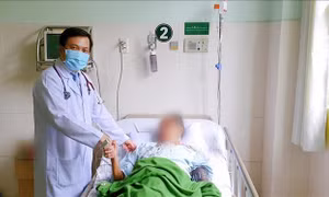 Cứu sống bệnh nhân 71 tuổi bị vỡ tim