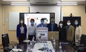 Thăm hỏi, động viên người lao động ở Vĩnh Phúc trước tình hình dịch COVID-19