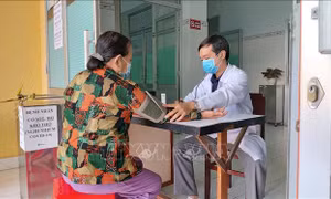 Nhiều địa phương ở Bến Tre thiếu bác sĩ- Bài 1: Nỗi lo hiện hữu
