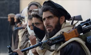 Taliban chiếm 5 thủ phủ lớn, Afghanistan lâm nguy nghiêm trọng nhất 20 năm