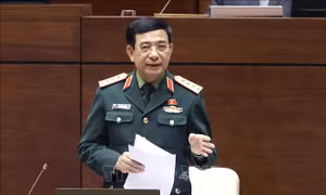 Chủ động tự lực, tự cường, củng cố tiềm lực quốc phòng, an ninh