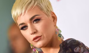 Katy Perry phải bồi thường 2,78 triệu USD vì tội đạo nhạc