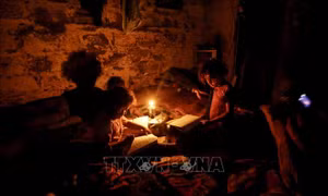Dải Gaza tiếp tục bị cắt điện do Israel phong tỏa