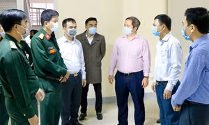 Dịch COVID-19: Xây dựng khu cách ly để tiếp nhận lao động về từ Lào, Thái Lan