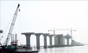 Đẩy nhanh tiến độ dự án cầu Cửa Hội