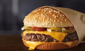 McDonald's bị kiện tập thể do đợt bùng phát vi khuẩn E.coli