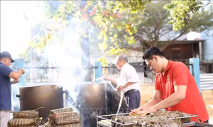 Không khí Tết ấm áp, đủ đầy đến từng thôn, buôn Đắk Lắk