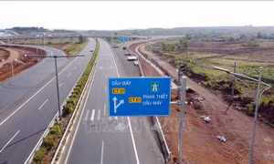 Đề xuất nâng tốc độ tối đa lên 90 km/h trên cao tốc 4 làn xe