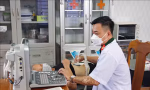 Bộ đội Đắk Nông khám bệnh, cấp thuốc miễn phí cho người nghèo vùng biên giới