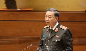 Xây dựng Luật Bảo đảm trật tự an toàn giao thông đường bộ để giải quyết yêu cầu thực tiễn đặt ra