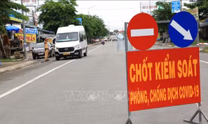 Lập 9 chốt phòng dịch tại cửa ngõ ra, vào tỉnh Vĩnh Long