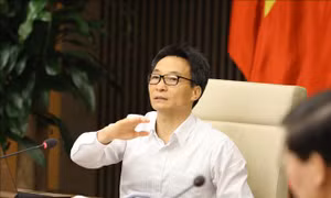 Không chủ quan, phải củng cố lực lượng, sẵn sàng các biện pháp chống dịch COVID-19