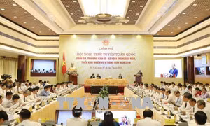 Thủ tướng chủ trì Hội nghị trực tuyến đánh giá tình hình kinh tế - xã hội 6 tháng