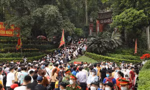 Minh bạch việc quản lý tiền công đức tại Khu di tích lịch sử Đền Hùng
