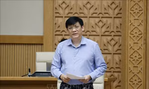 Hỗ trợ hai bệnh viện tuyến đầu chống dịch ở Huế và Quảng Nam