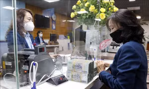 Ngân hàng với cuộc đua công nghệ và tăng vốn