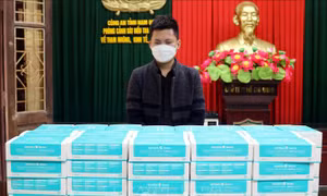 Thu giữ 1.800 bộ sinh phẩm xét nghiệm nhanh SARS-CoV-2 không rõ nguồn gốc