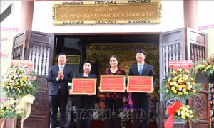 Quỹ Khuyến học Nguyễn Sinh Sắc trao hơn 32.000 suất học bổng cho học sinh, sinh viên khó khăn