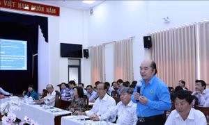 Phản biện xã hội về quy định quản lý, sử dụng tạm thời một phần lòng đường, vỉa hè