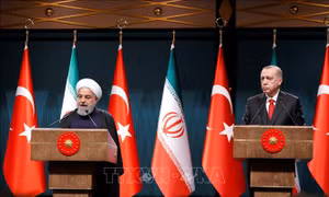 Lãnh đạo Thổ Nhĩ Kỳ và Iran điện đàm về hợp tác chống khủng bố