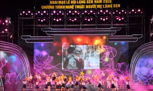 Khai mạc Lễ hội Làng Sen năm 2023