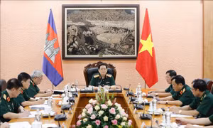 Nâng cao hiệu quả cơ chế hợp tác quốc phòng Việt Nam - Campuchia